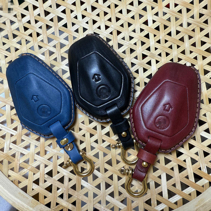 BMW R12 / R1300GS Handmade Leather Key Case – Vegetable-Tanned Cowhide Motorcycle Key Cover