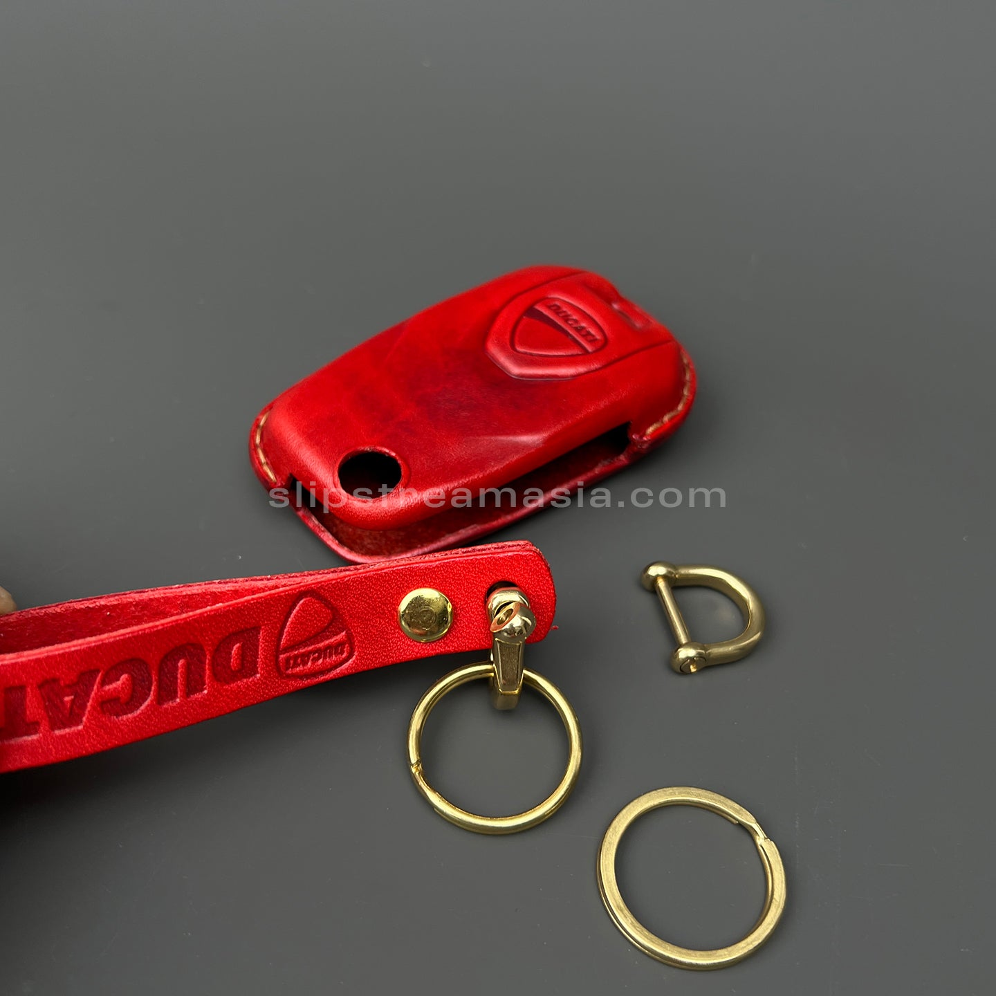 Ducati Key Leather Case Set – Handcrafted Full-Grain Leather Covers with Optional Lanyard