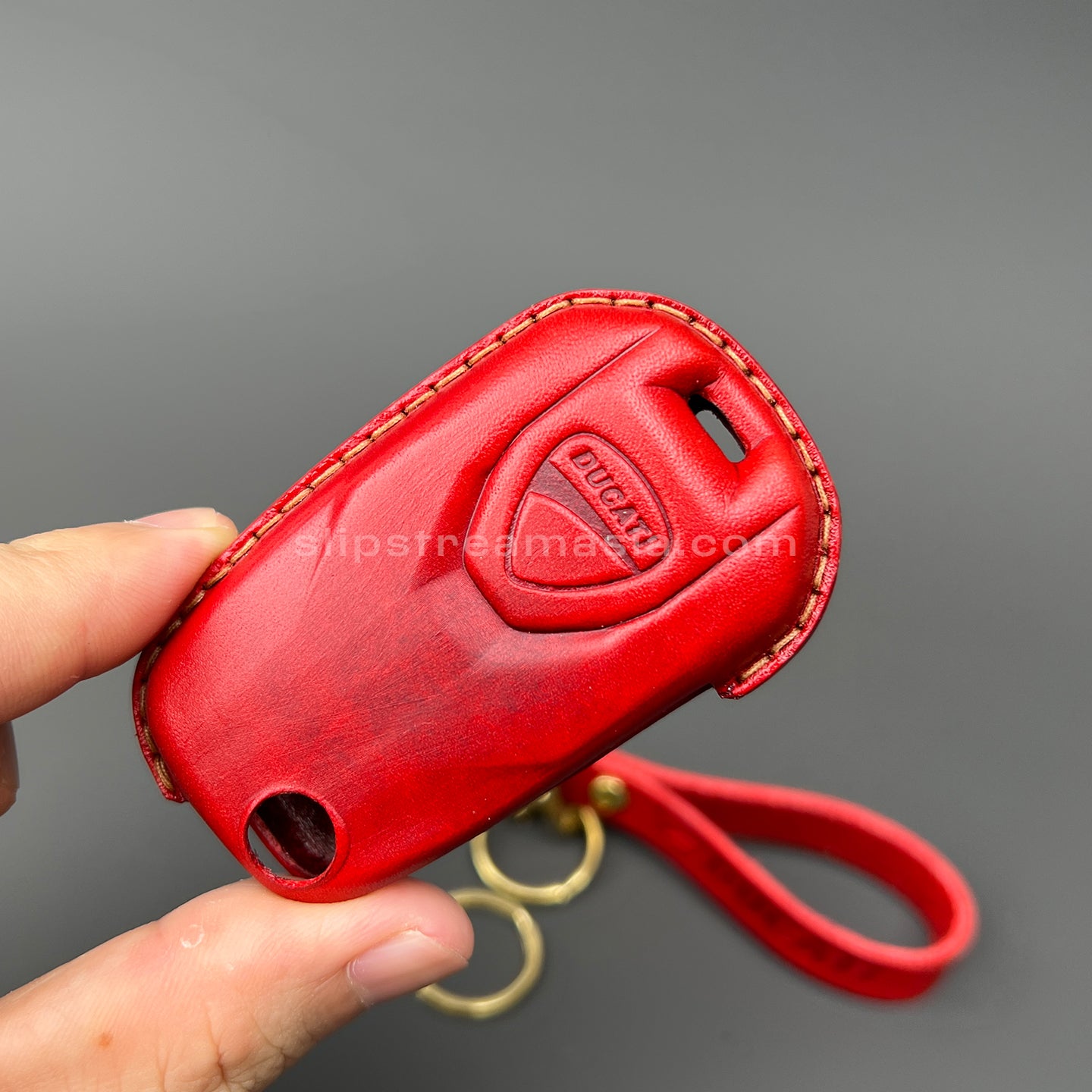 Ducati Key Leather Case Set – Handcrafted Full-Grain Leather Covers with Optional Lanyard