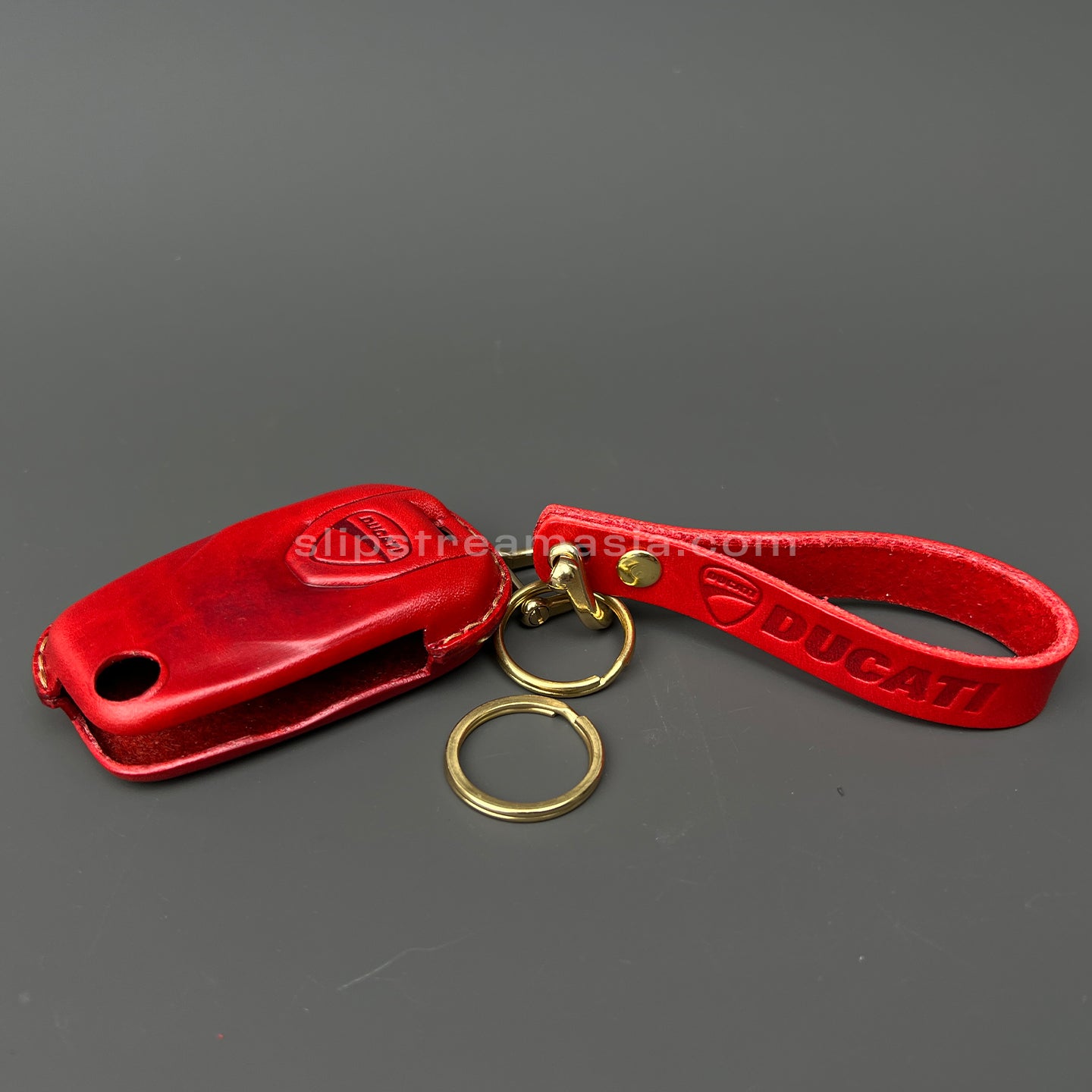 Ducati Key Leather Case Set – Handcrafted Full-Grain Leather Covers with Optional Lanyard