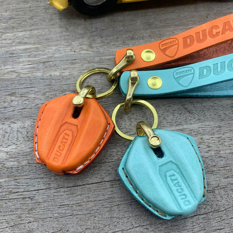 Ducati Streetfighter 959 leather key cover in orange and teal