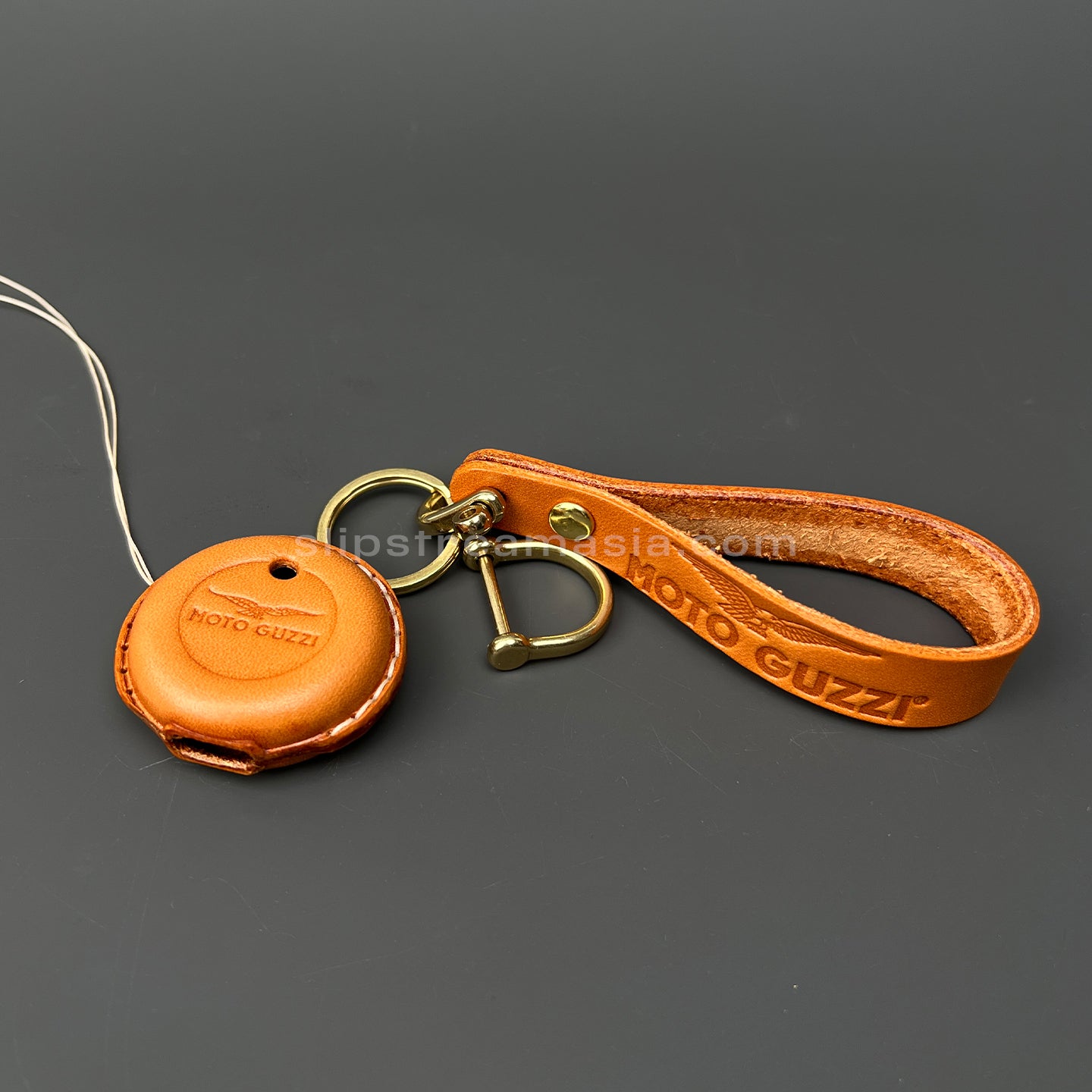Moto Guzzi / Aprilia Round Smart Key Leather Case with Lanyard – Handmade Vegetable-Tanned Leather