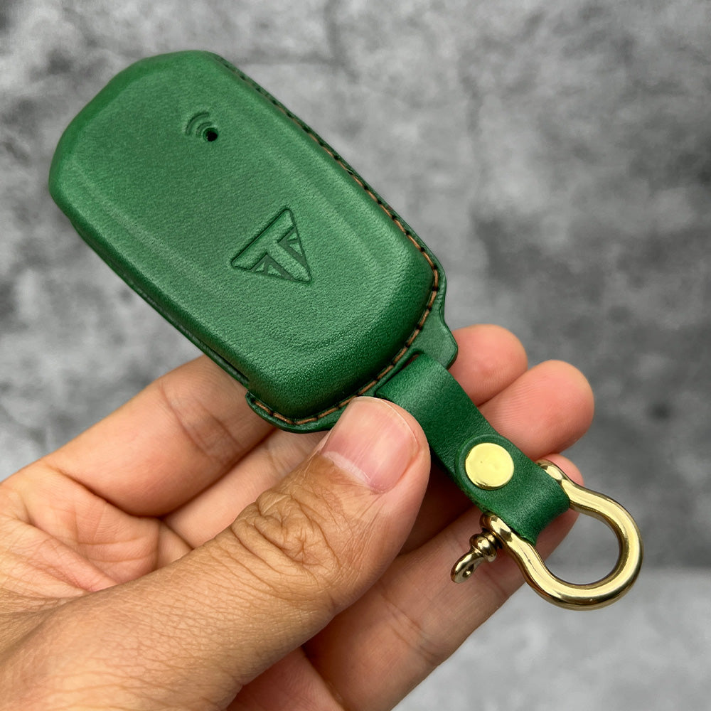 Triumph Scrambler 1200 XC/XE Leather Key Case – Semi & Full Cover Options